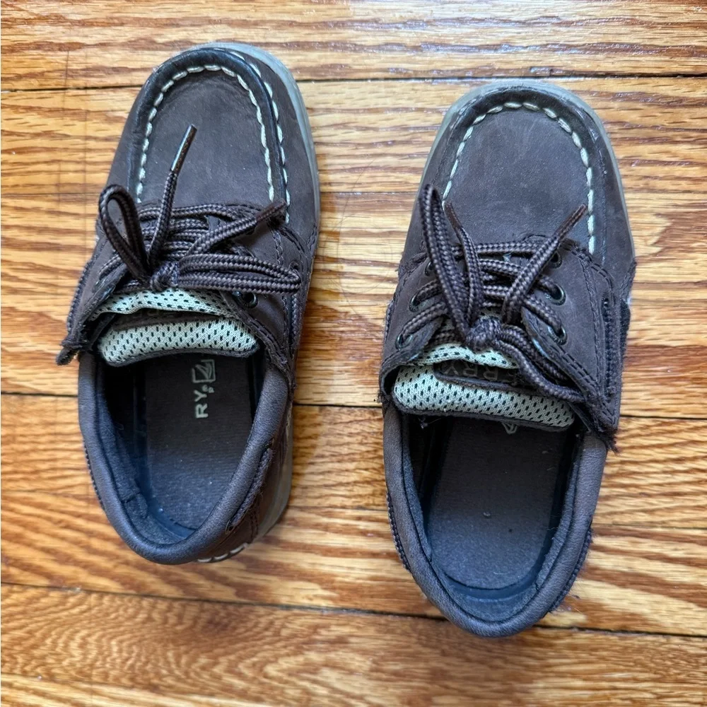 Sperry Topsider Brown Kids Boat Shoes size 8.5